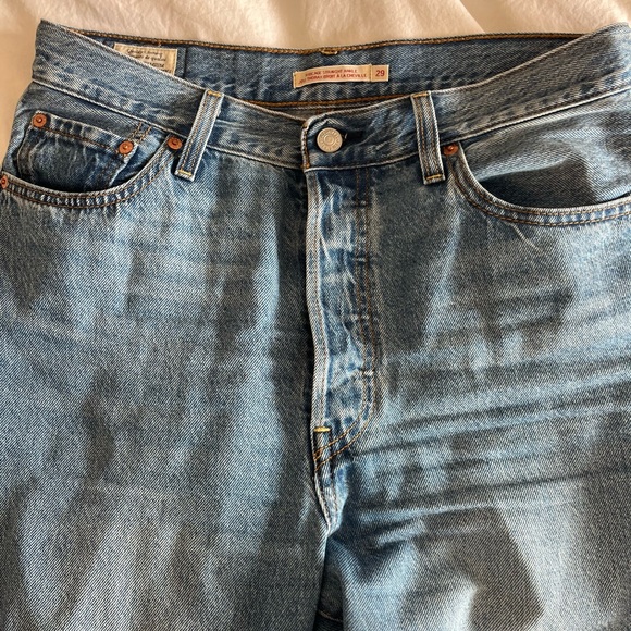 Levi’s Ribcage - Medium Blue - Picture 2 of 3